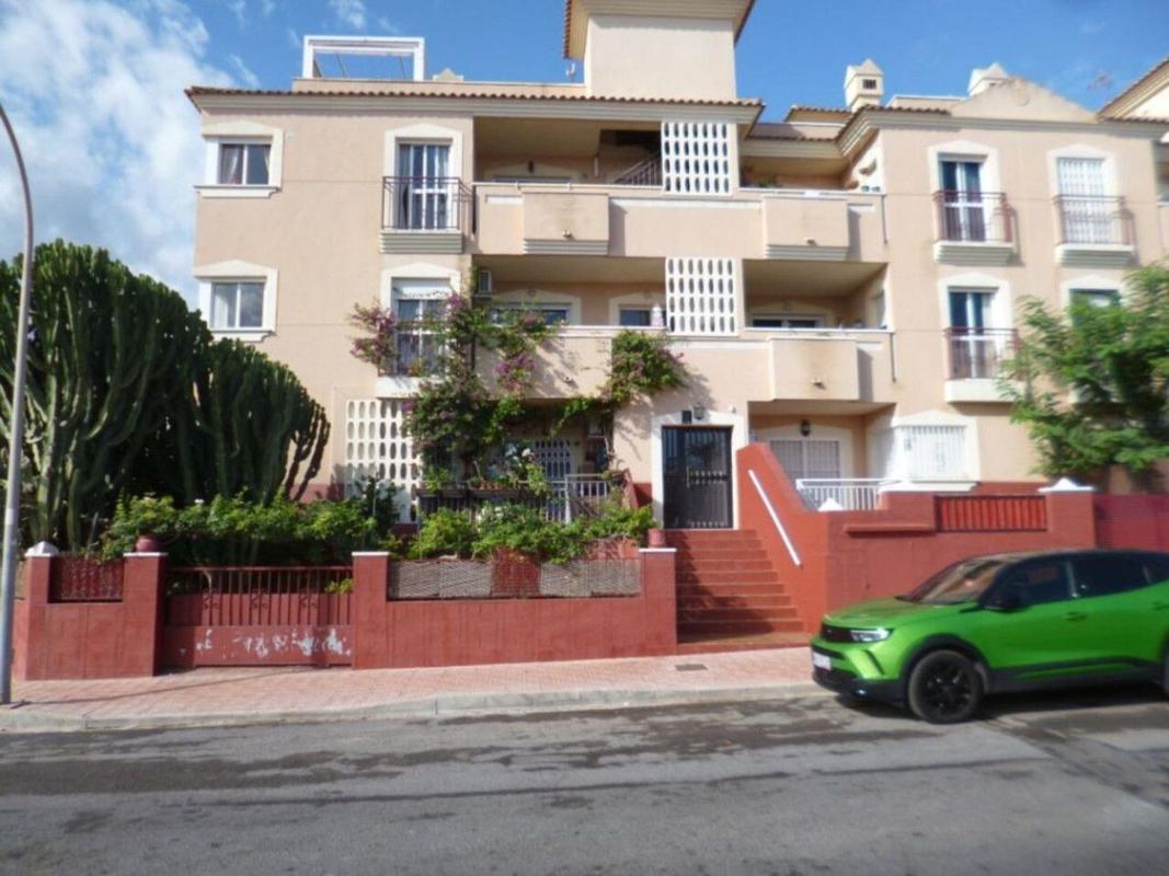 apartment te koop in Daya Nueva | 3 slaapkamers H580220