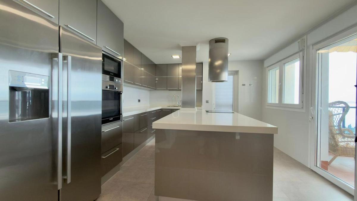 apartment te koop in La Villajoyosa / Vila Joiosa | 4 slaapkamers H486103