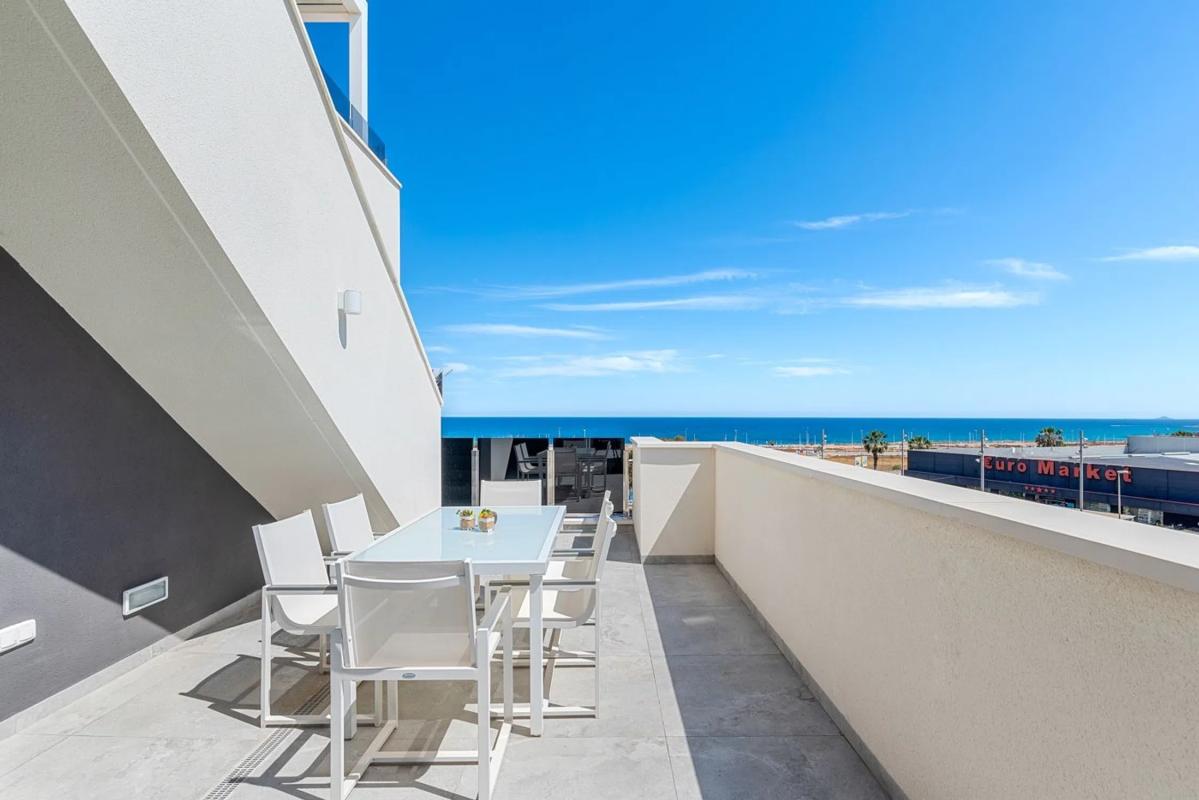 Property main view 4