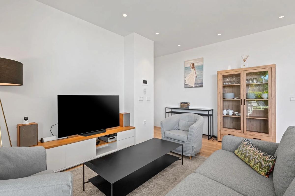 Property main view 20