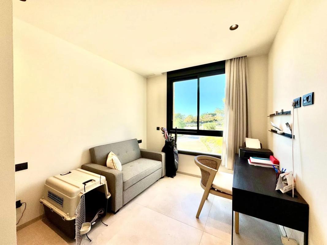 Property main view 16