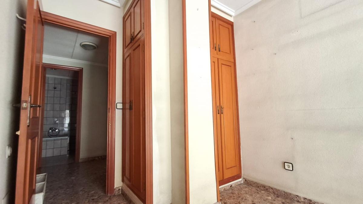 apartment te koop in Orihuela | 4 slaapkamers H636994