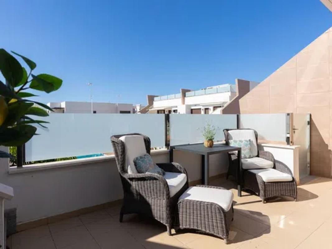 apartment te koop in Pilar de la Horadada | 2 slaapkamers H517731