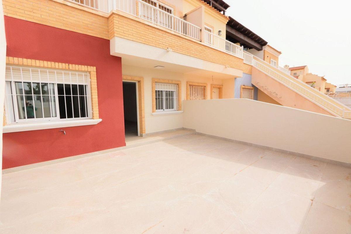 apartment te koop in Pilar de la Horadada | 2 slaapkamers H586741
