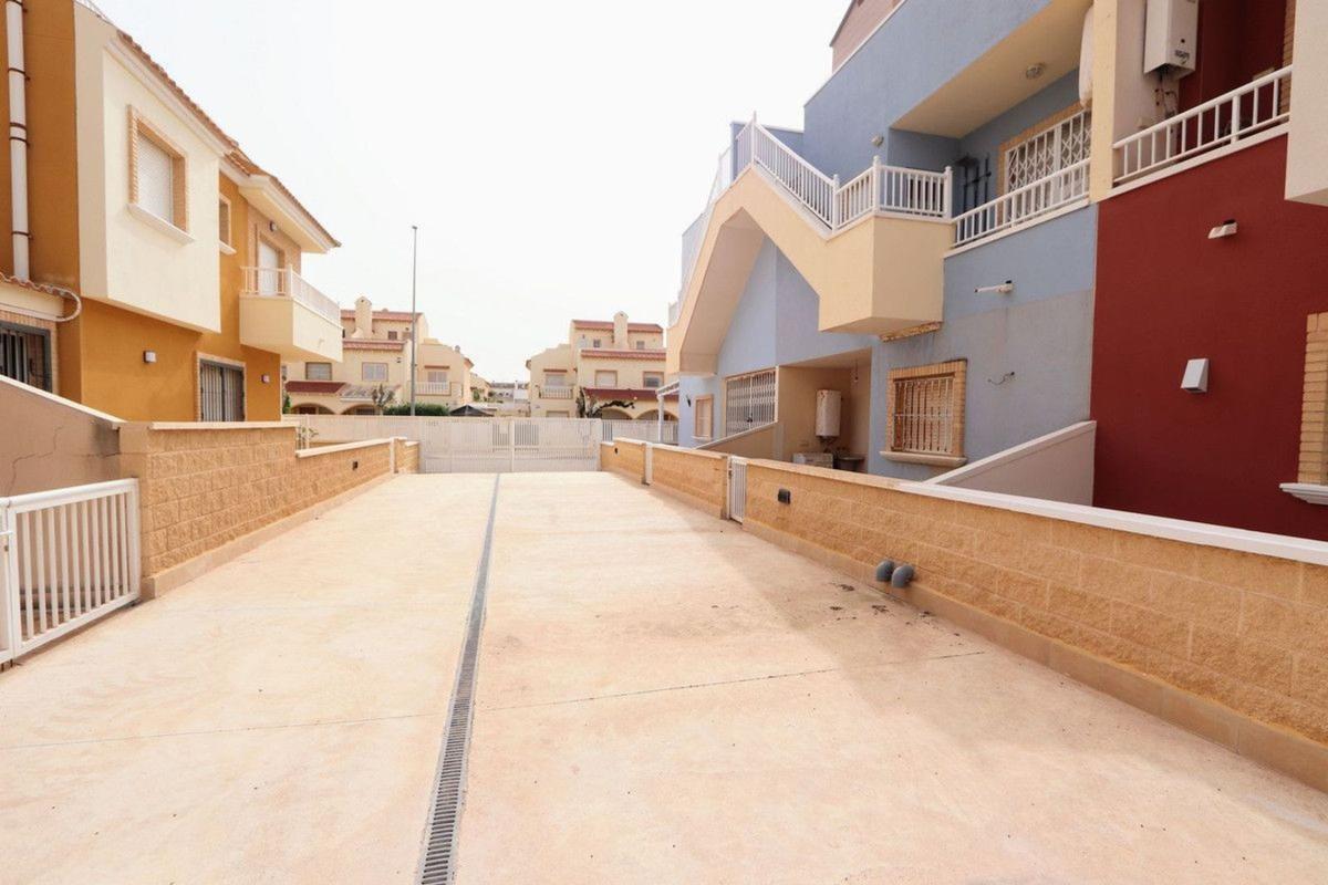 apartment te koop in Pilar de la Horadada | 2 slaapkamers H586741