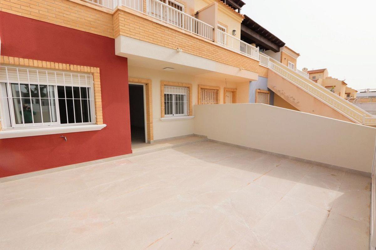 apartment te koop in Pilar de la Horadada | 2 slaapkamers H586741