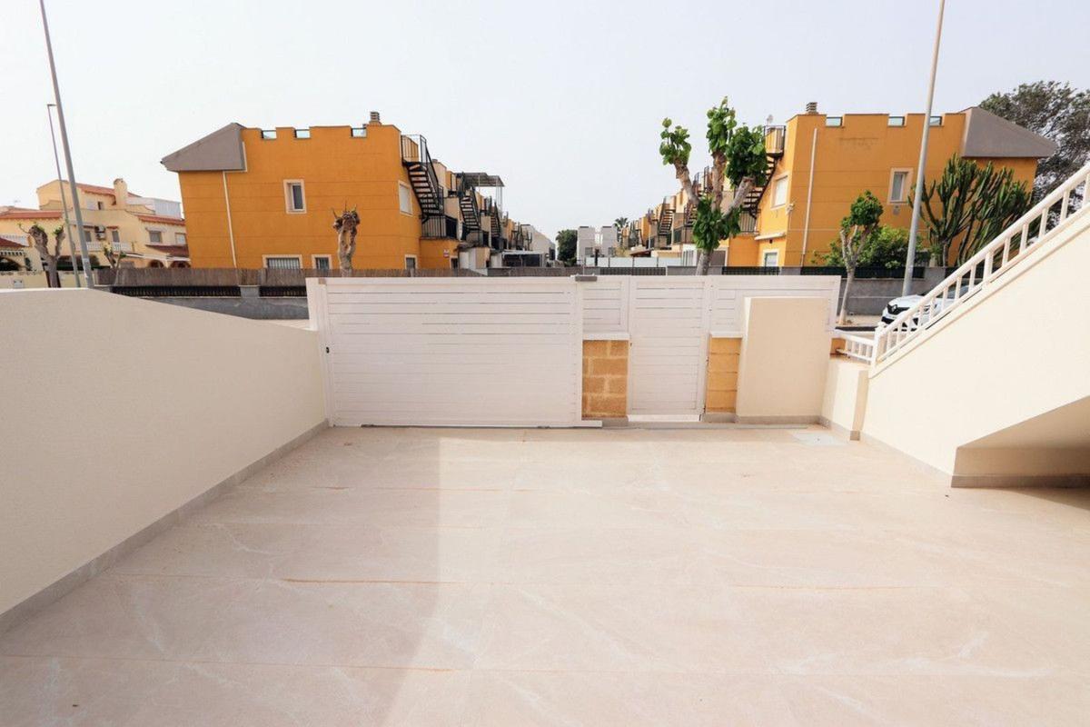 apartment te koop in Pilar de la Horadada | 2 slaapkamers H586741