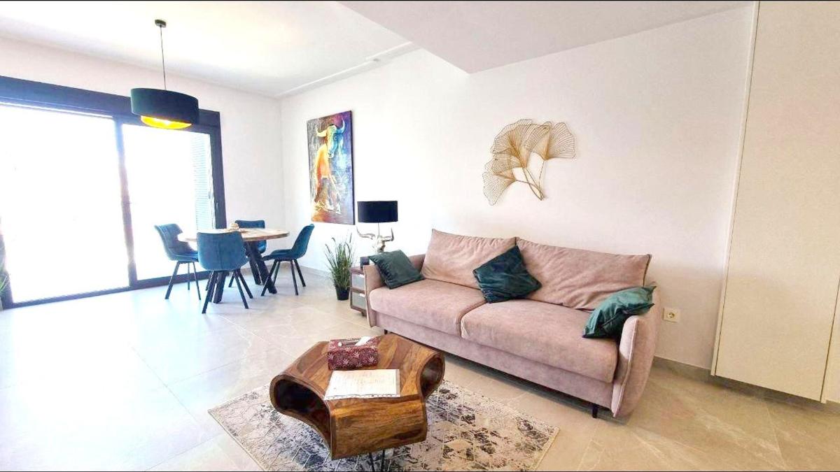 apartment te koop in Torrevieja | 2 slaapkamers H479962