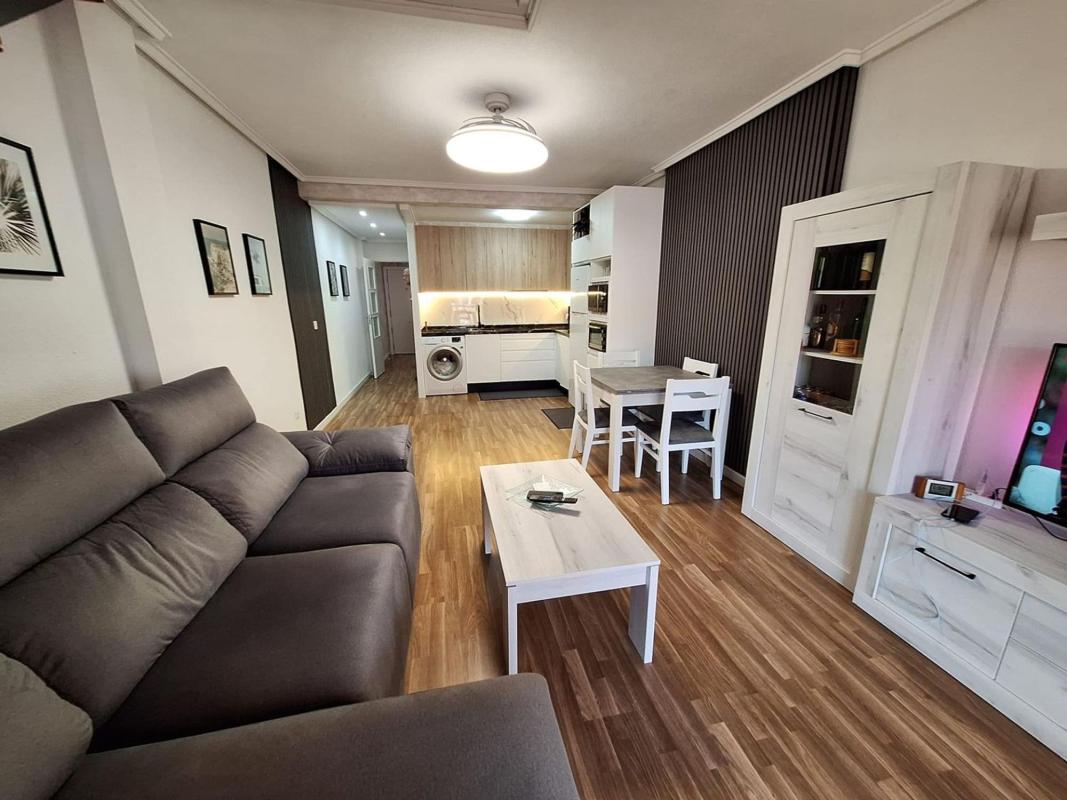 apartment te koop in Torrevieja | 3 slaapkamers H479998