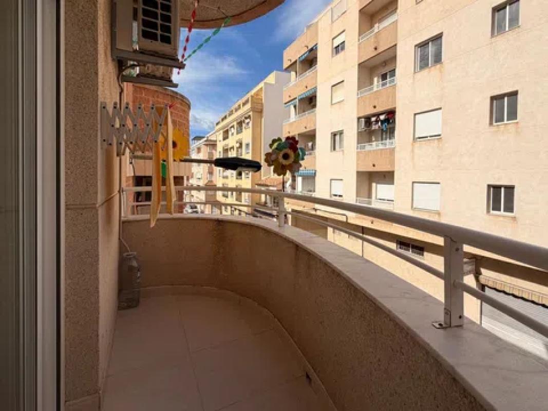 apartment te koop in Torrevieja | 3 slaapkamers H480046