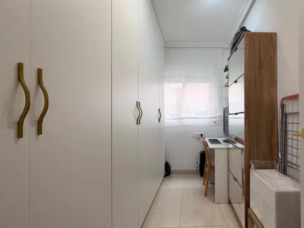 apartment te koop in Torrevieja | 3 slaapkamers H480046