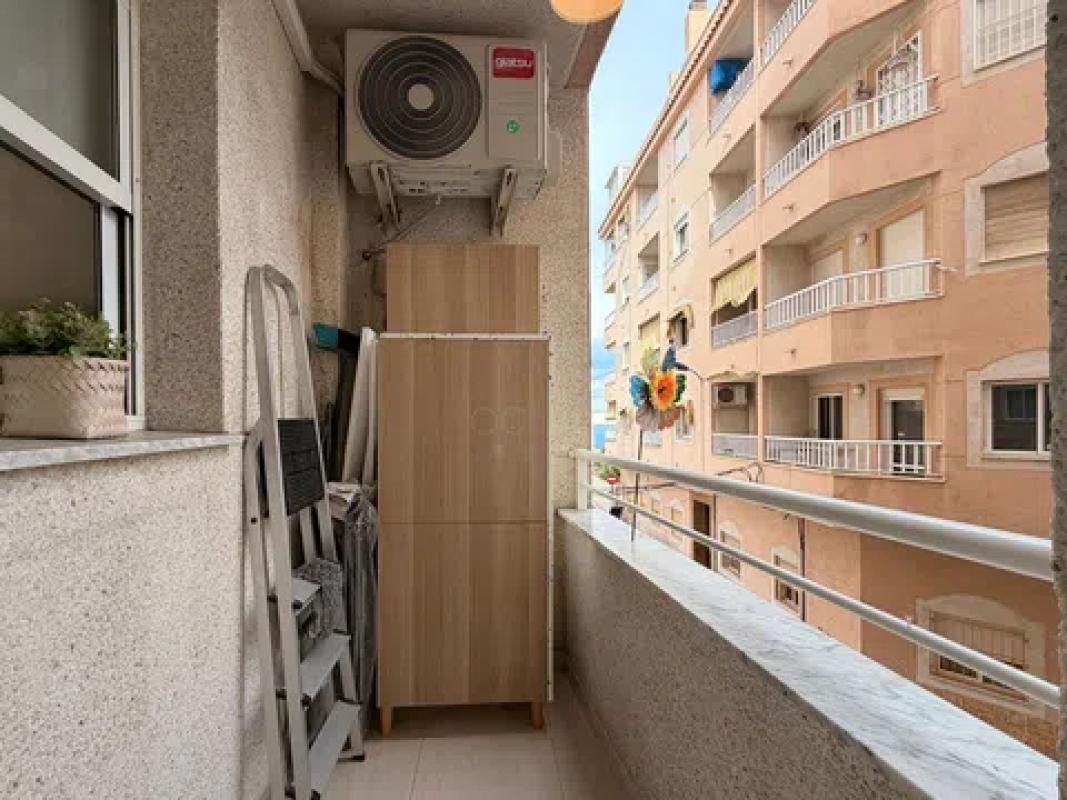apartment te koop in Torrevieja | 3 slaapkamers H480046
