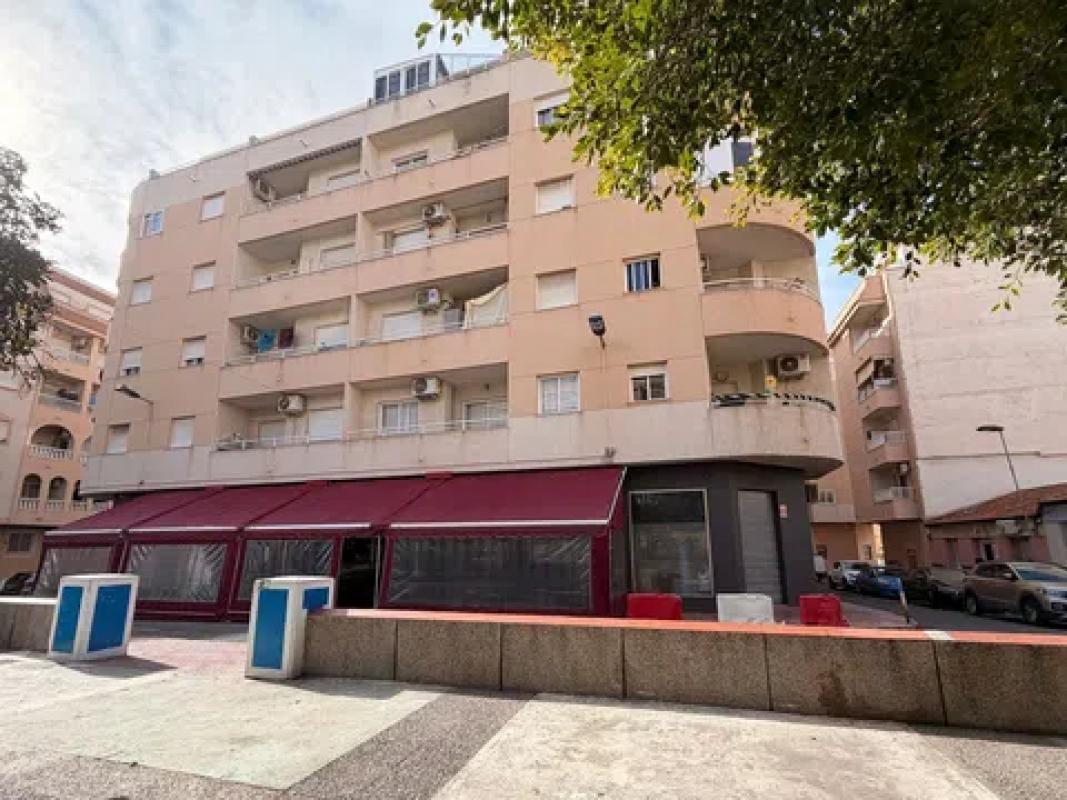 apartment te koop in Torrevieja | 3 slaapkamers H480046