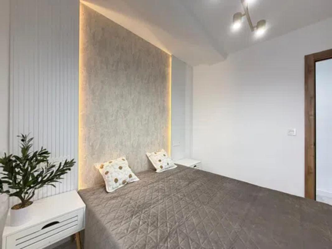 Property main view 30