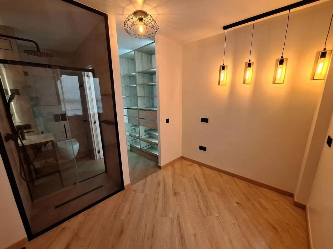 Property main view 19