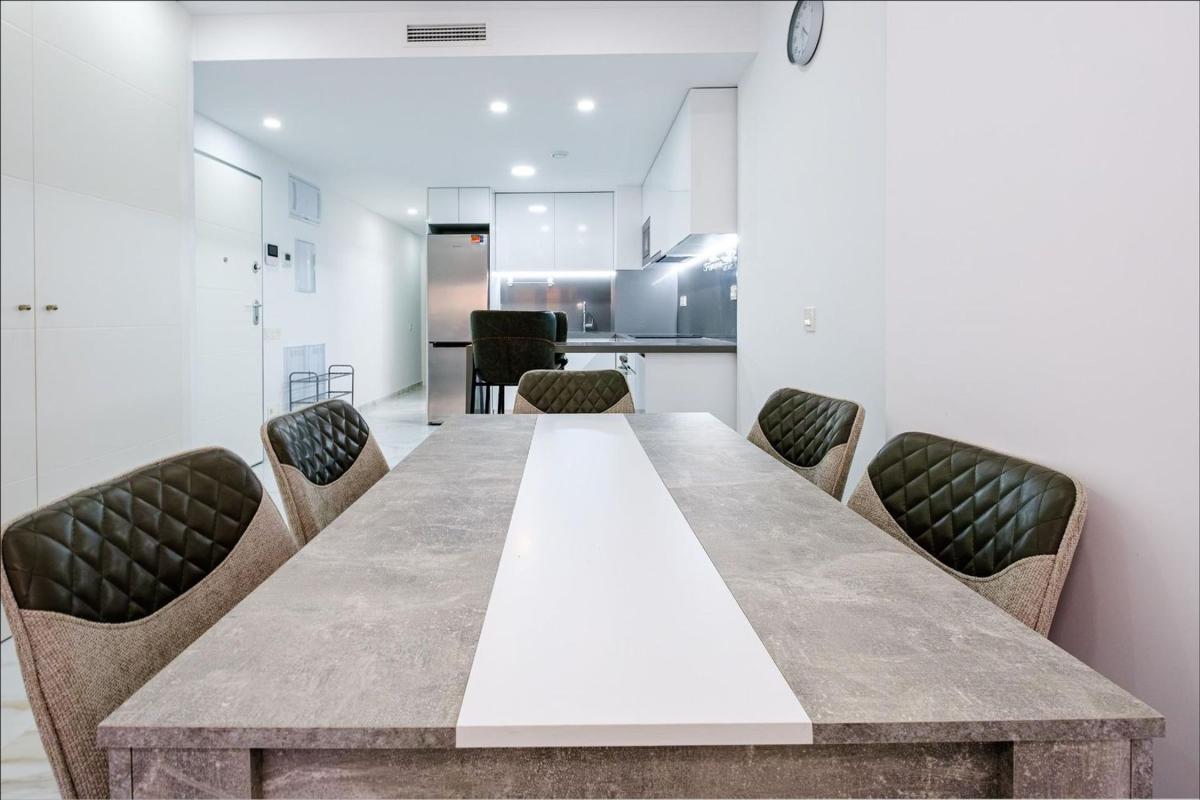 apartment te koop in Torrevieja | 4 slaapkamers H566933