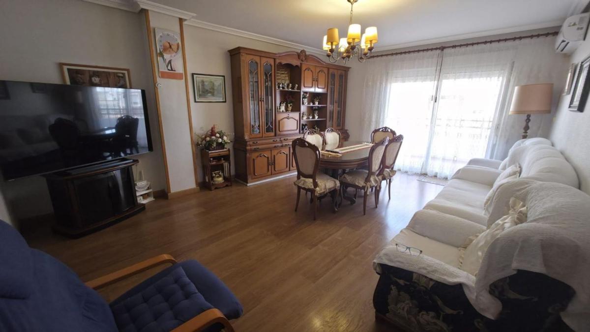 apartment te koop in Torrevieja | 3 slaapkamers H573855