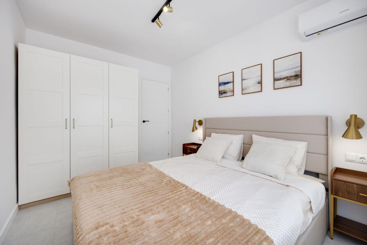 apartment te koop in Torrevieja | 3 slaapkamers H584898
