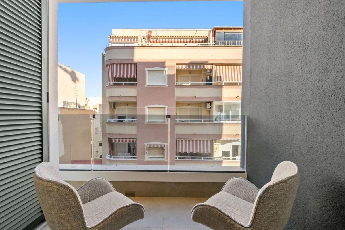 apartment te koop in Torrevieja | 2 slaapkamers H586511