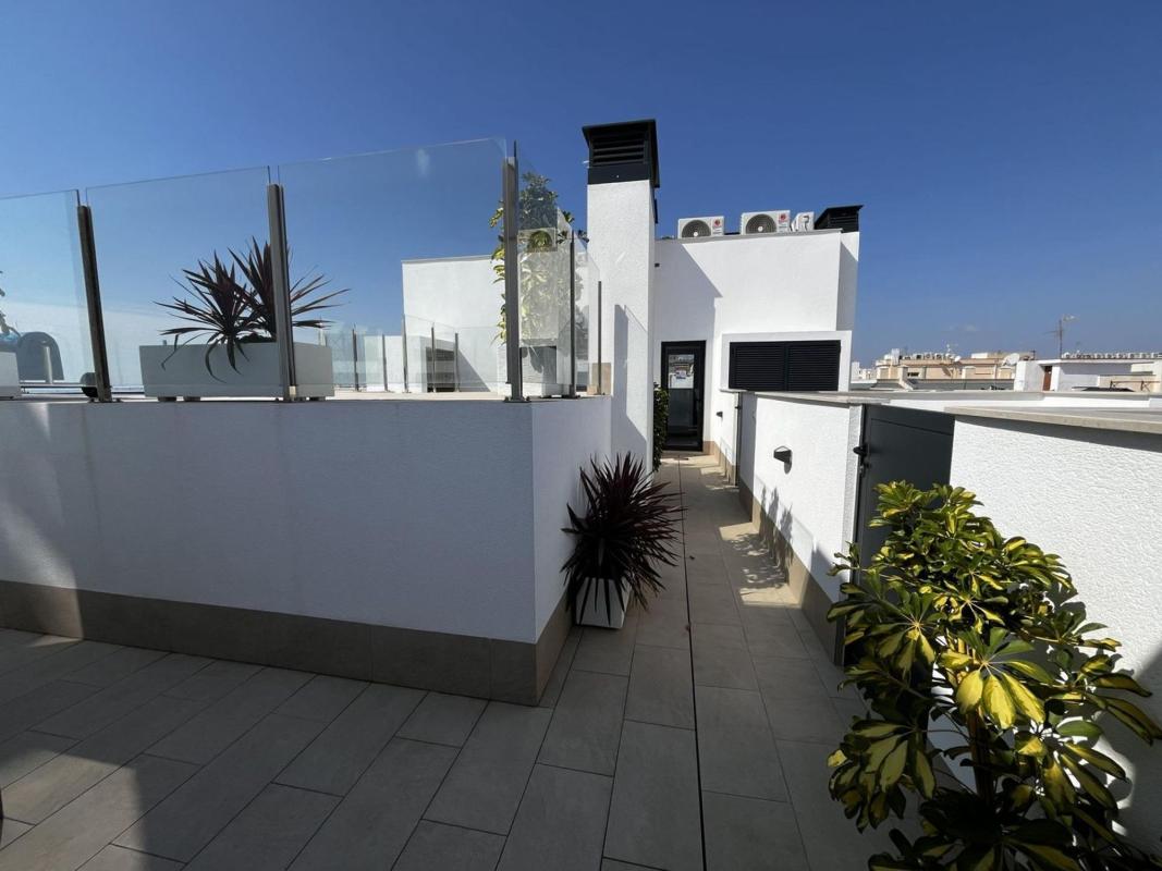 apartment te koop in Torrevieja | 2 slaapkamers H586511