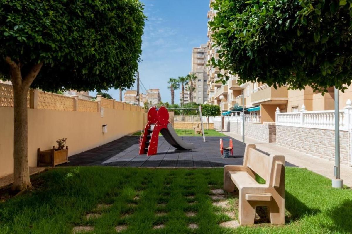 apartment te koop in Torrevieja | 0 slaapkamers H605037