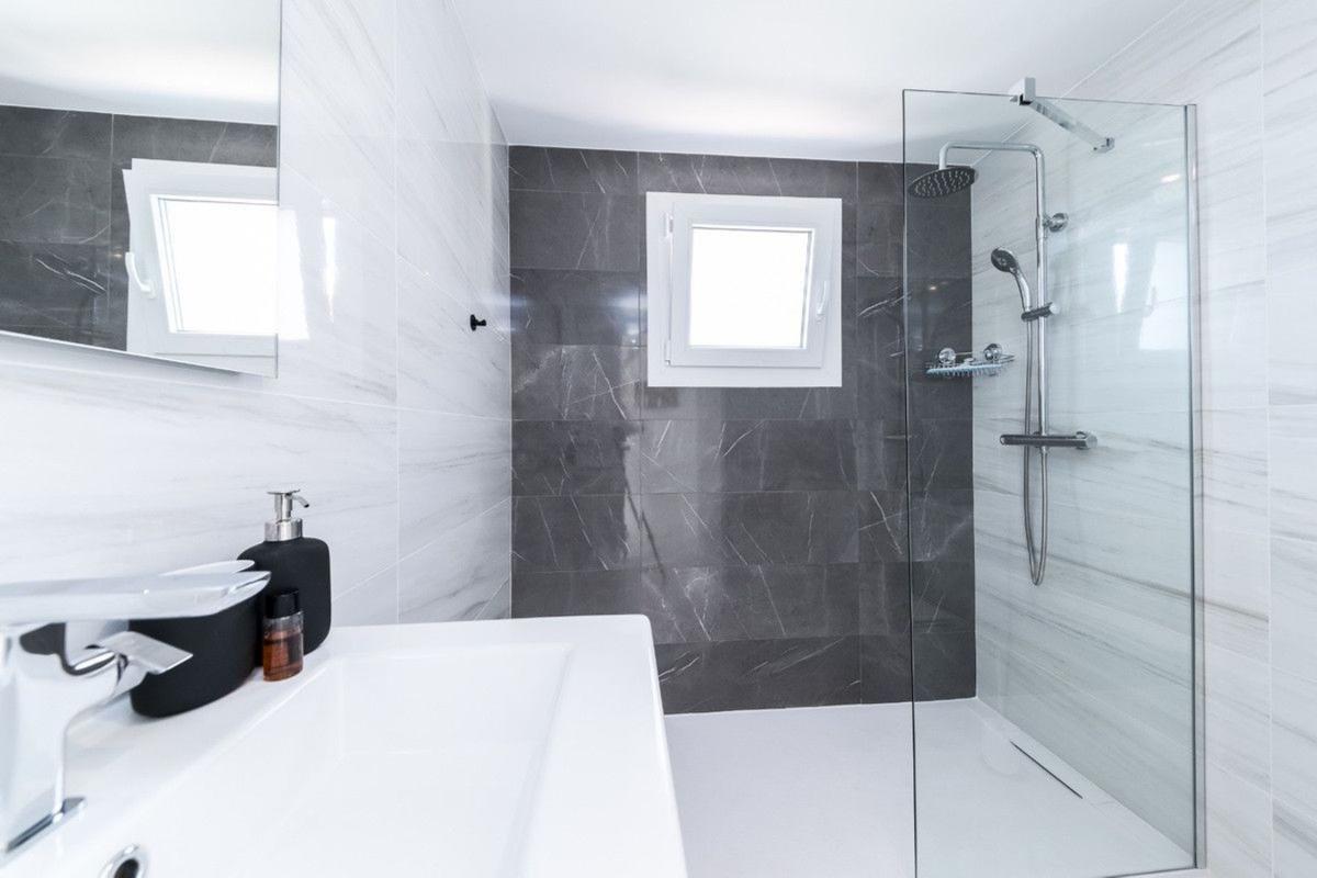 apartment te koop in Torrevieja | 2 slaapkamers H617500