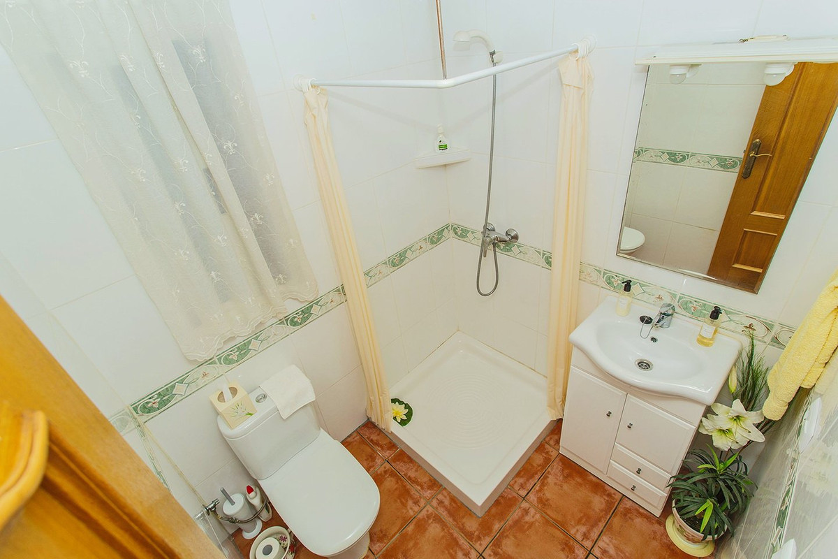 Huis te koop in Aguas Nuevas | 5 slaapkamers H5295370