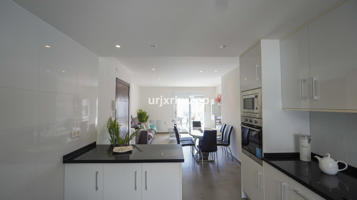 Appartement te koop in Aguas Nuevas | 2 slaapkamers H5450011