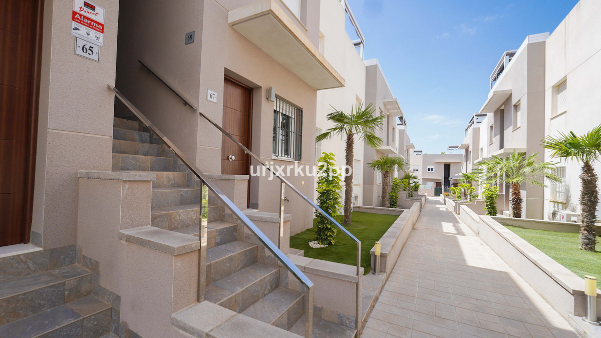 Appartement te koop in Aguas Nuevas | 2 slaapkamers H5450011