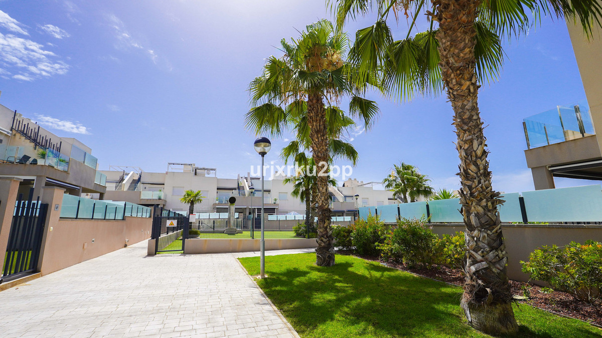 Appartement te koop in Aguas Nuevas | 2 slaapkamers H5450011