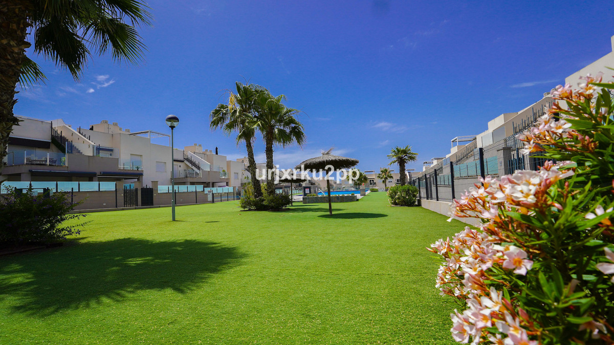 Appartement te koop in Aguas Nuevas | 2 slaapkamers H5450011