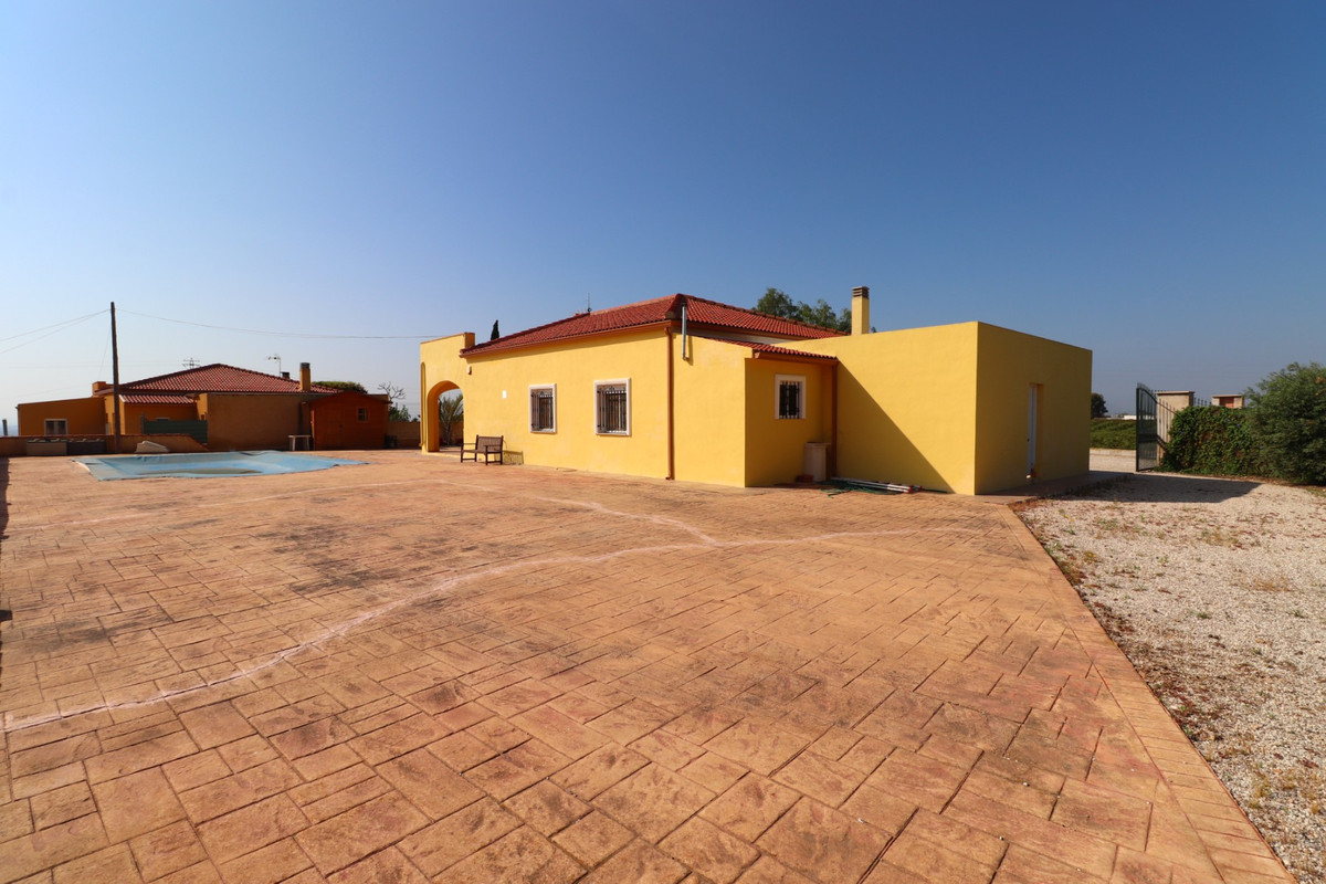 Property main view 32