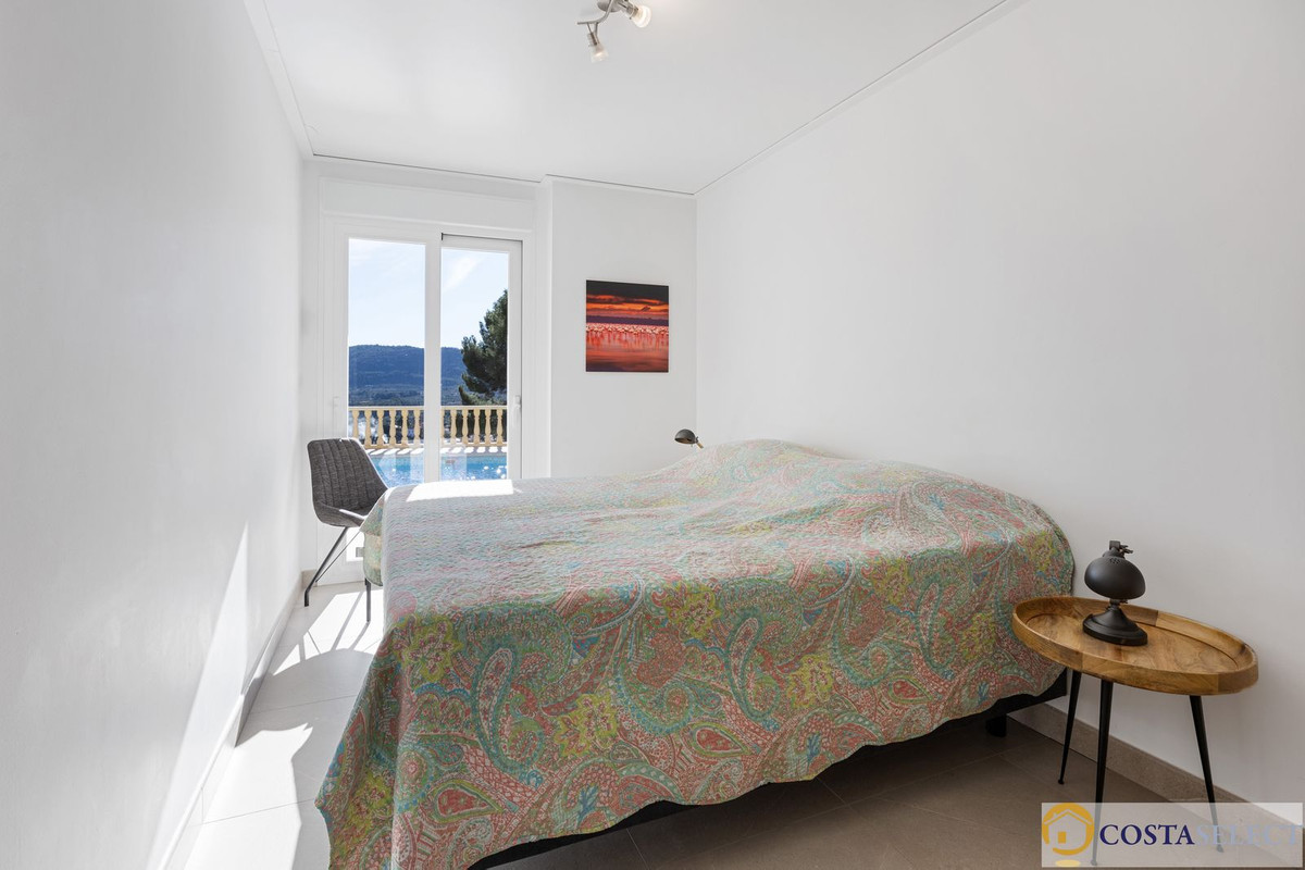 Huis te koop in Alcalali | 7 slaapkamers H5293879