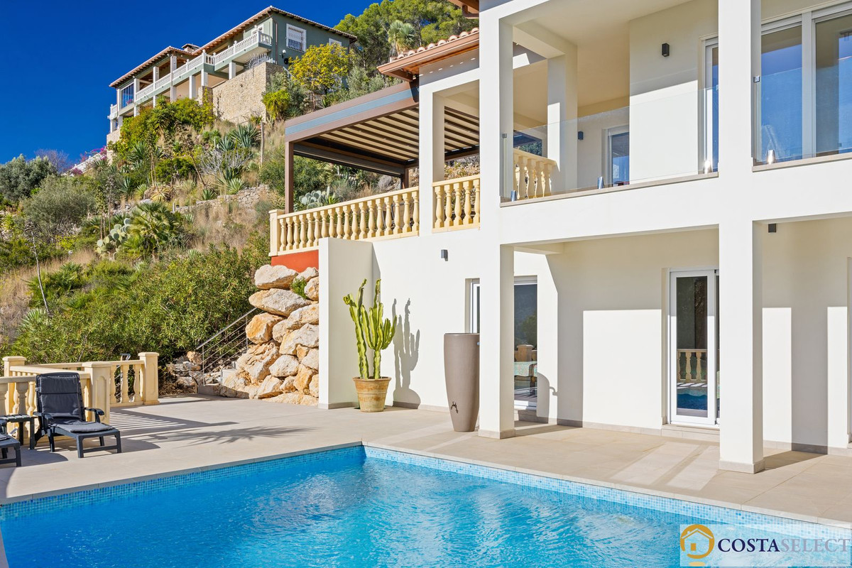 Huis te koop in Alcalali | 7 slaapkamers H5293879