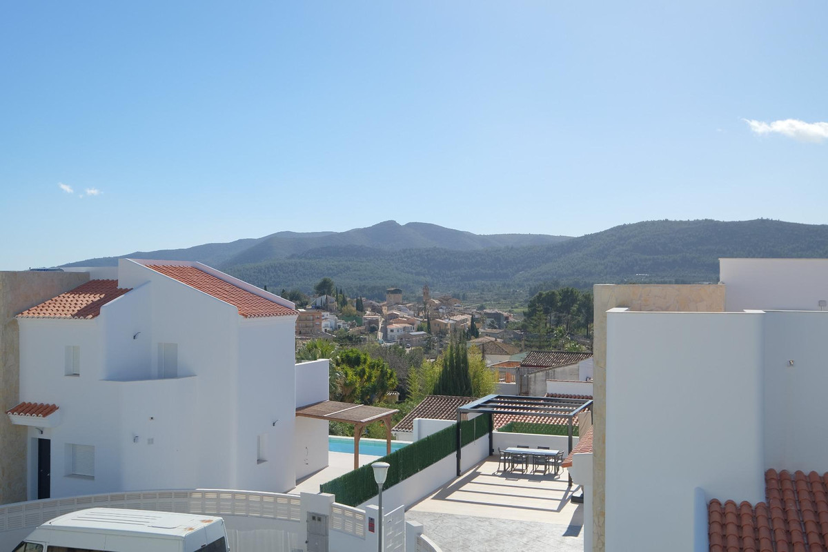 Huis te koop in Alcalali | 2 slaapkamers H5300893