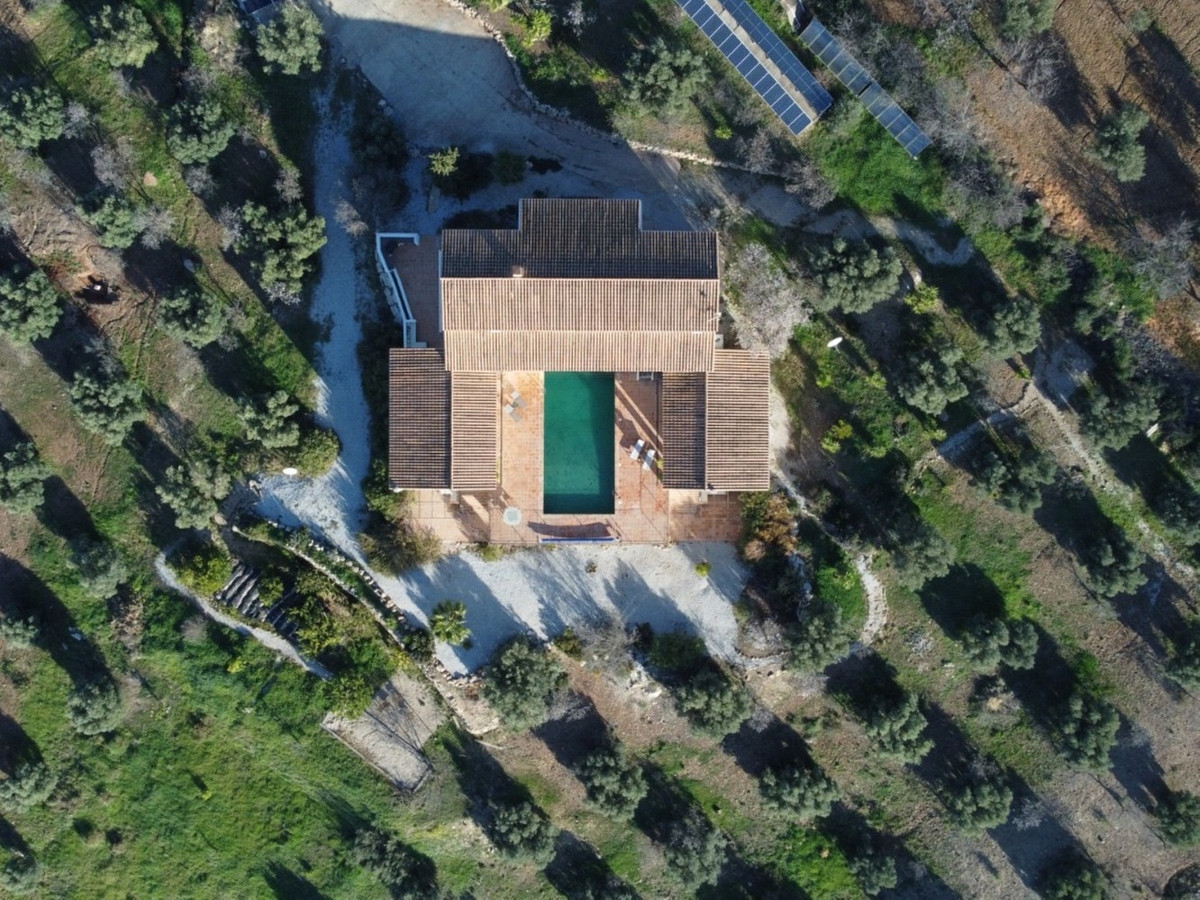 Property main view 42