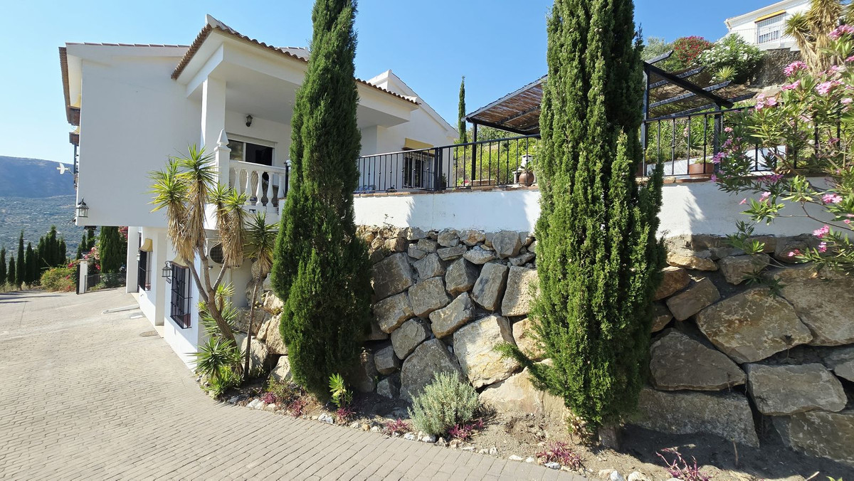 Property main view 35