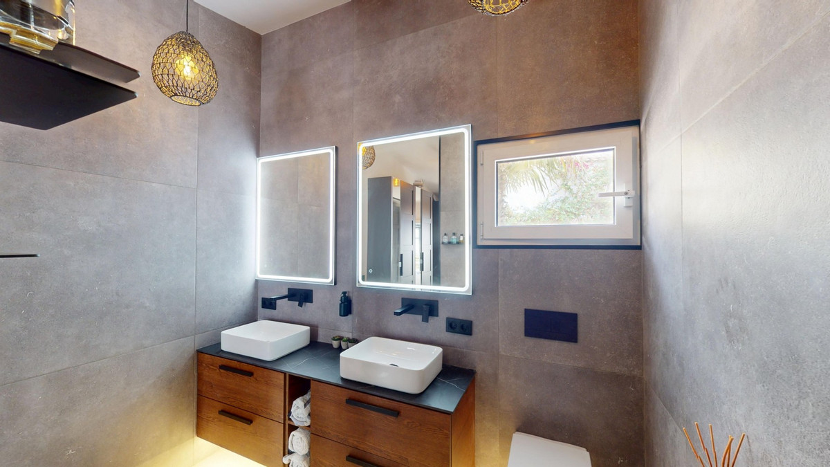 Property main view 37