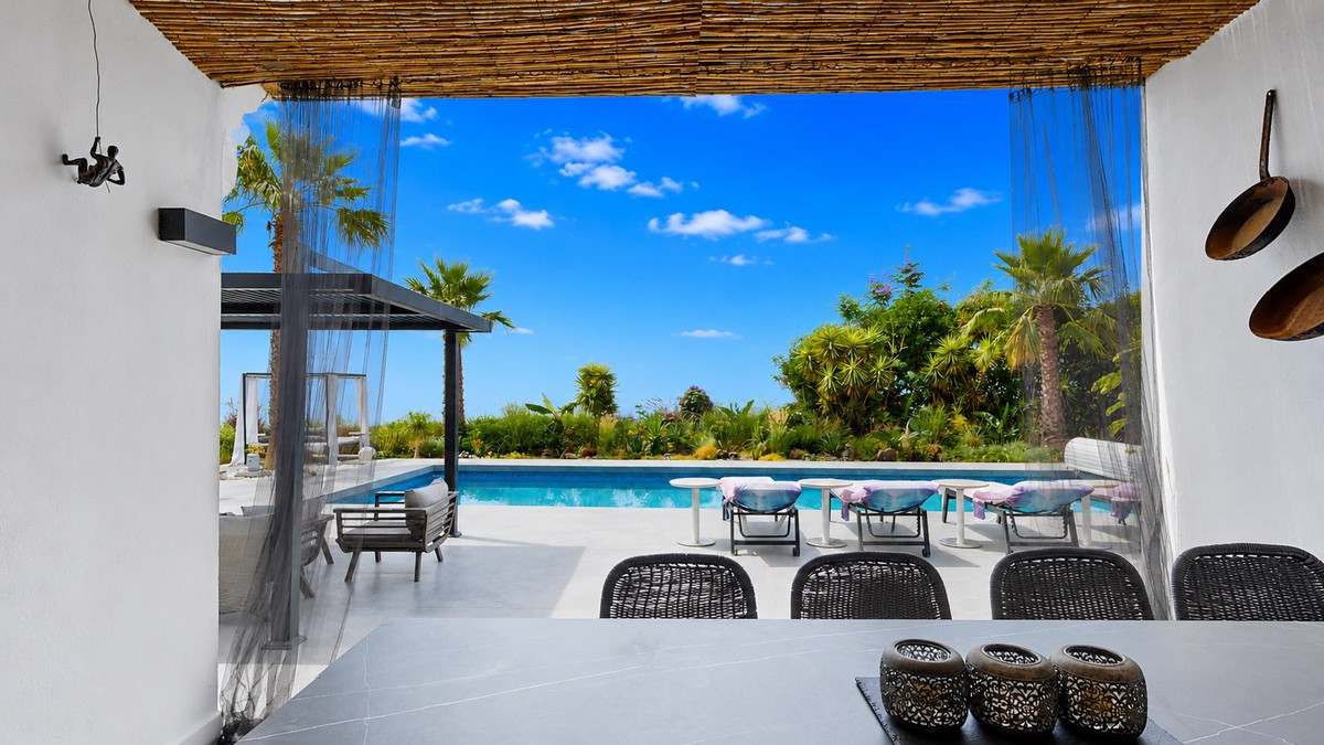 Property main view 42