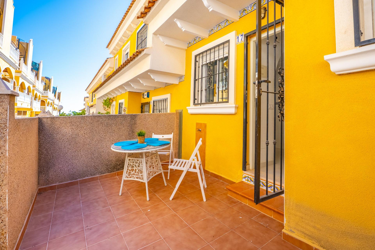 Duplex te koop in Algorfa | 2 slaapkamers H5310475