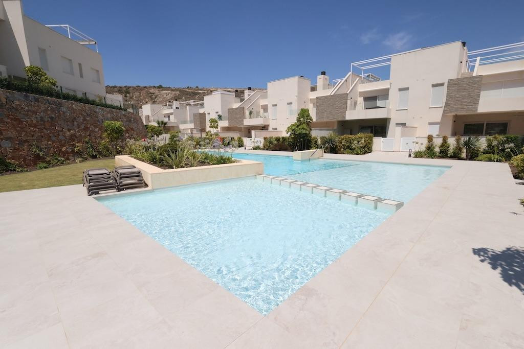 Property main view 30