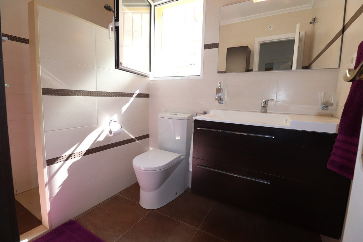 Appartement te koop in Algorfa | 4 slaapkamers H5446945