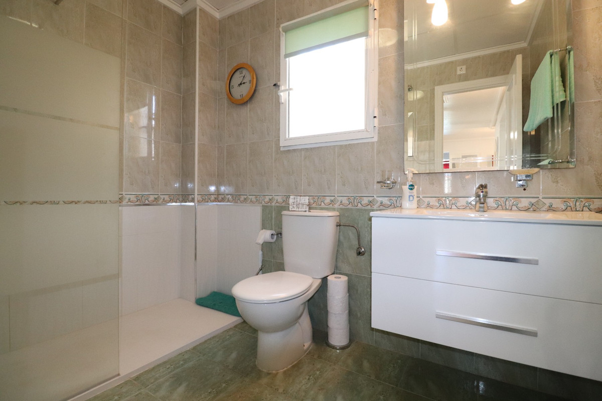 Appartement te koop in Algorfa | 4 slaapkamers H5446945