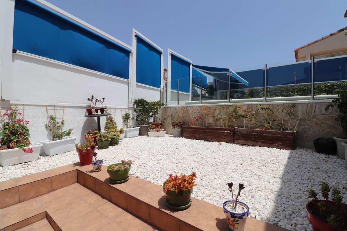 Appartement te koop in Algorfa | 4 slaapkamers H5446945