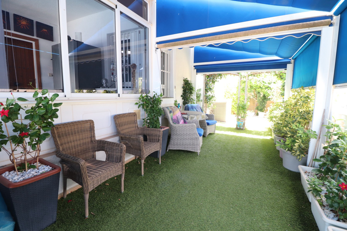 Appartement te koop in Algorfa | 4 slaapkamers H5446945