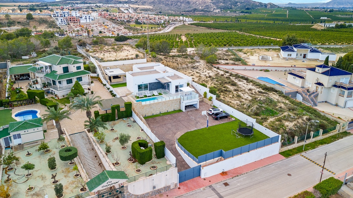 Huis te koop in Algorfa | 4 slaapkamers H5453542