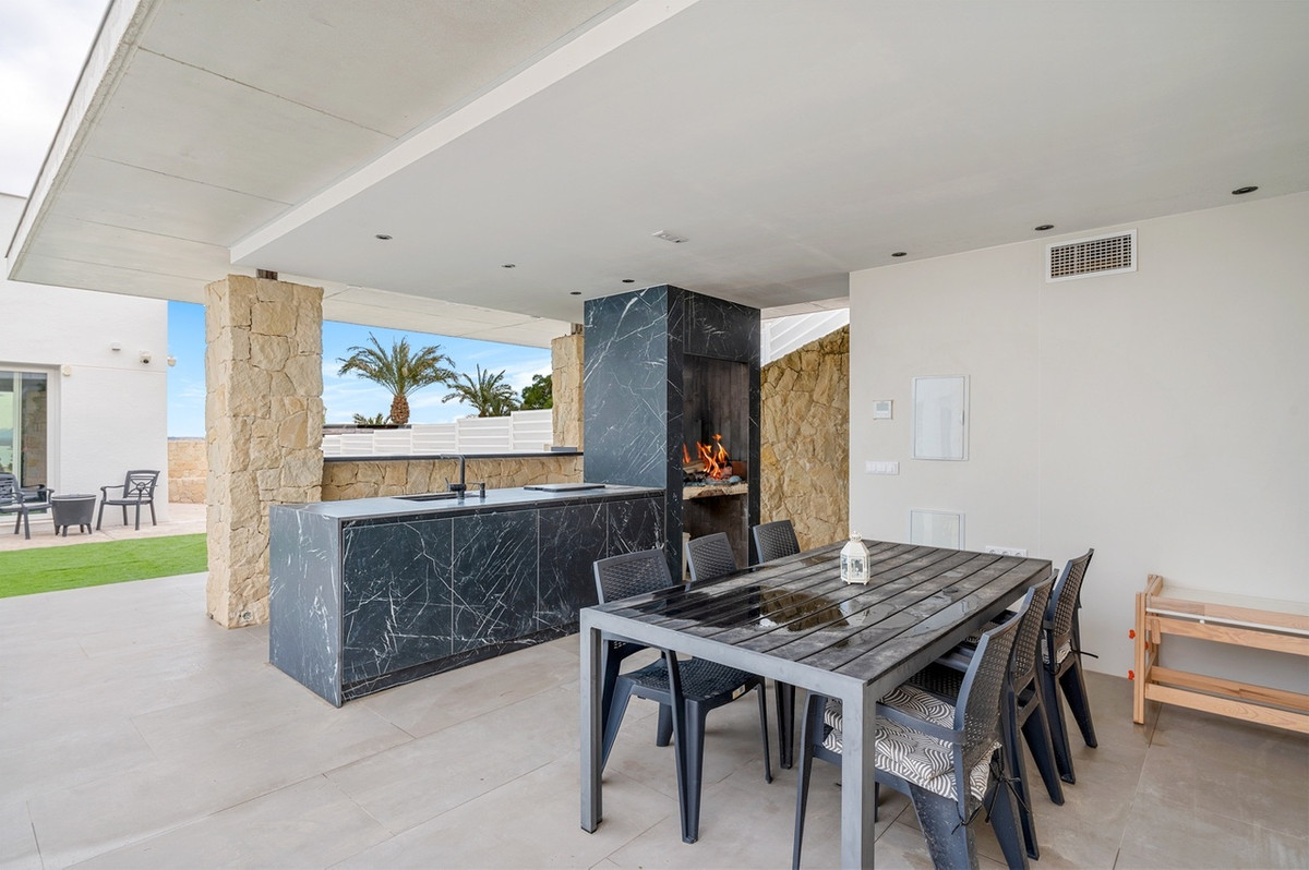 Huis te koop in Algorfa | 4 slaapkamers H5453542