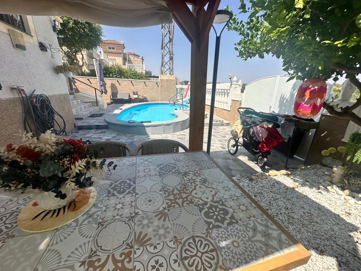 Huis te koop in Algorfa | 3 slaapkamers H5457613