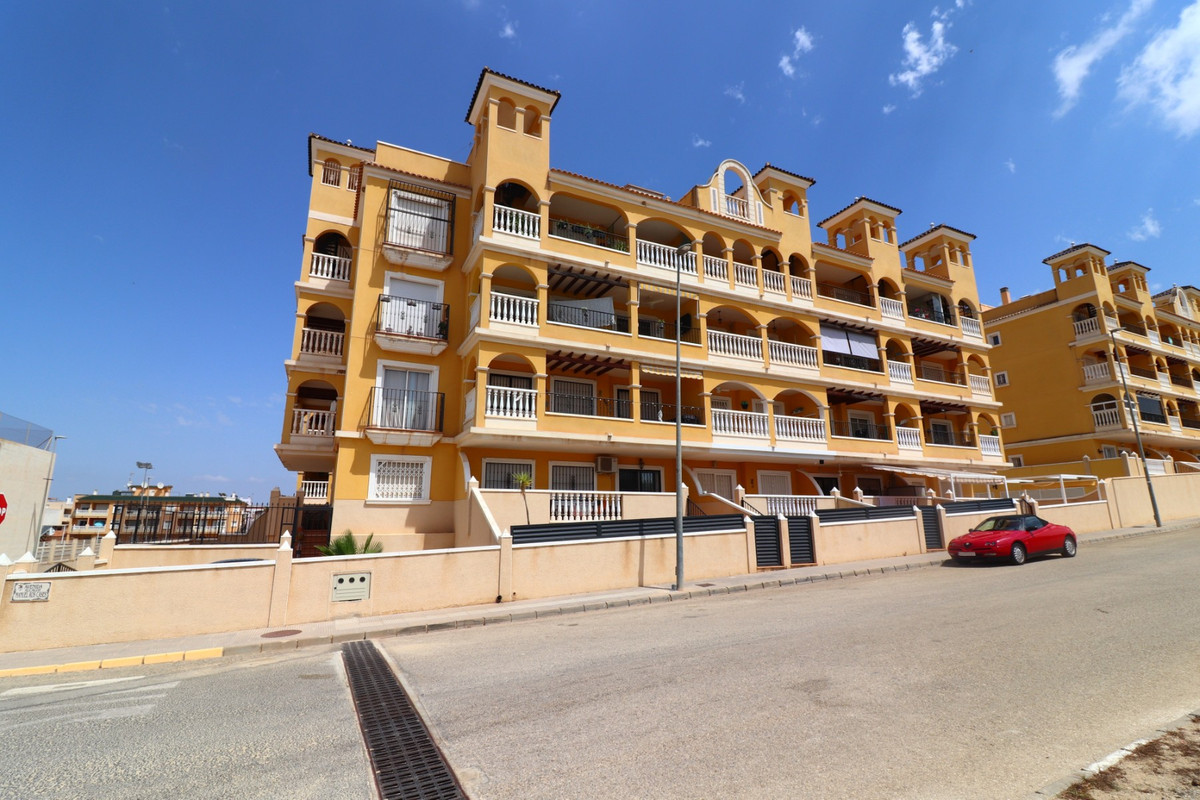 Appartement te koop in Algorfa | 2 slaapkamers H5462608
