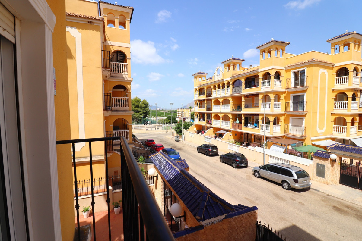 Appartement te koop in Algorfa | 2 slaapkamers H5462608